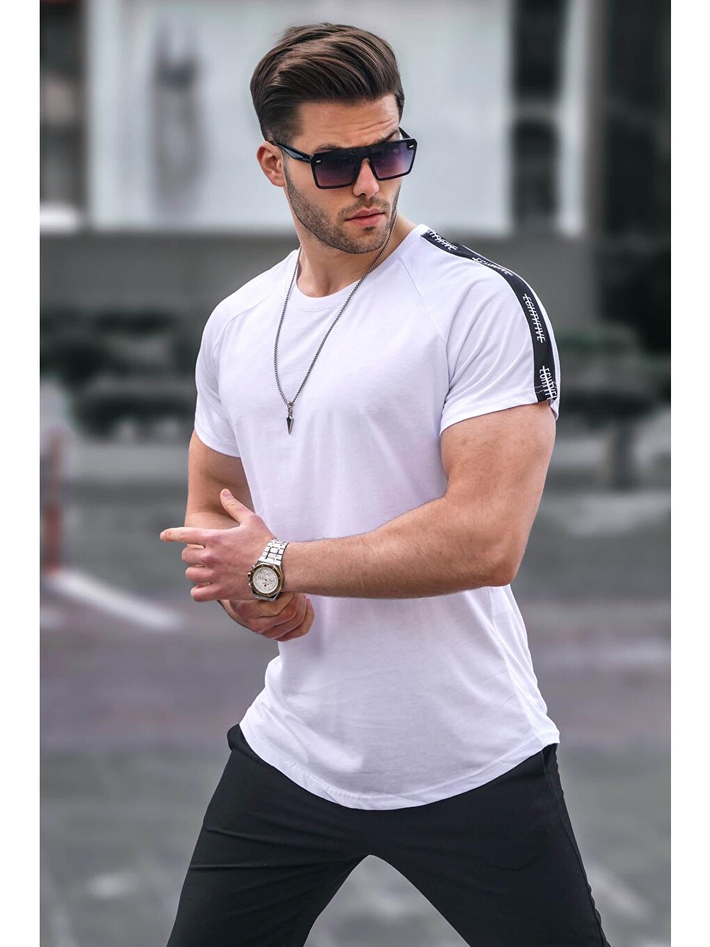 Beyaz Kol Detaylı Regular Fit Erkek Tişört 4633
