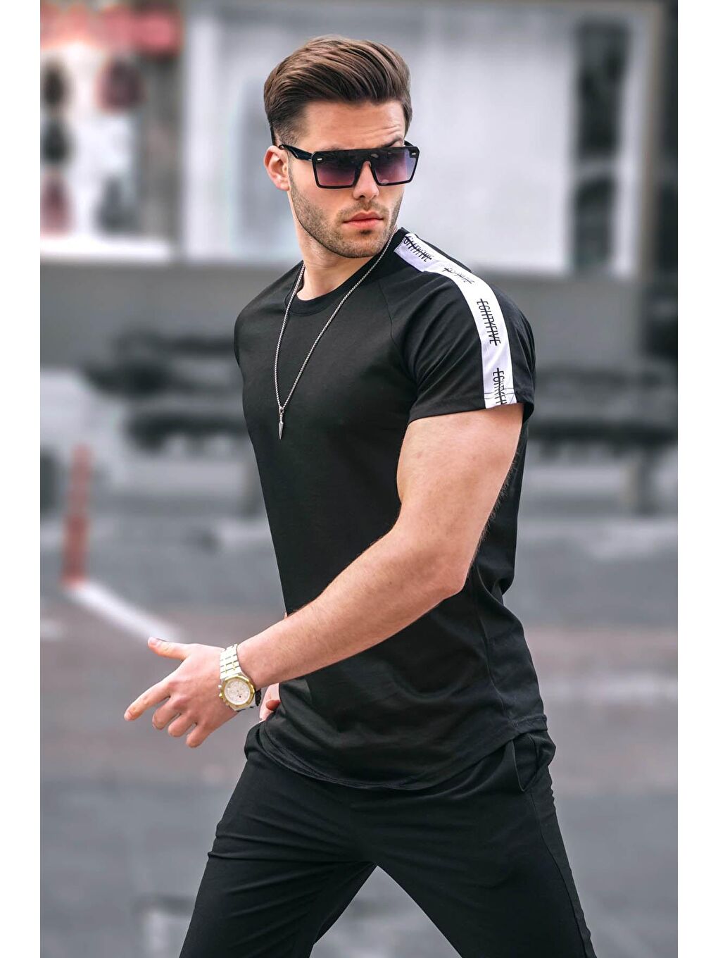 Siyah Kol Detaylı Regular Fit Erkek Tişört 4633