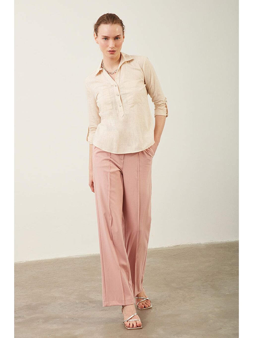 Pembe Lastikli Geniş Paça Pantolon-1