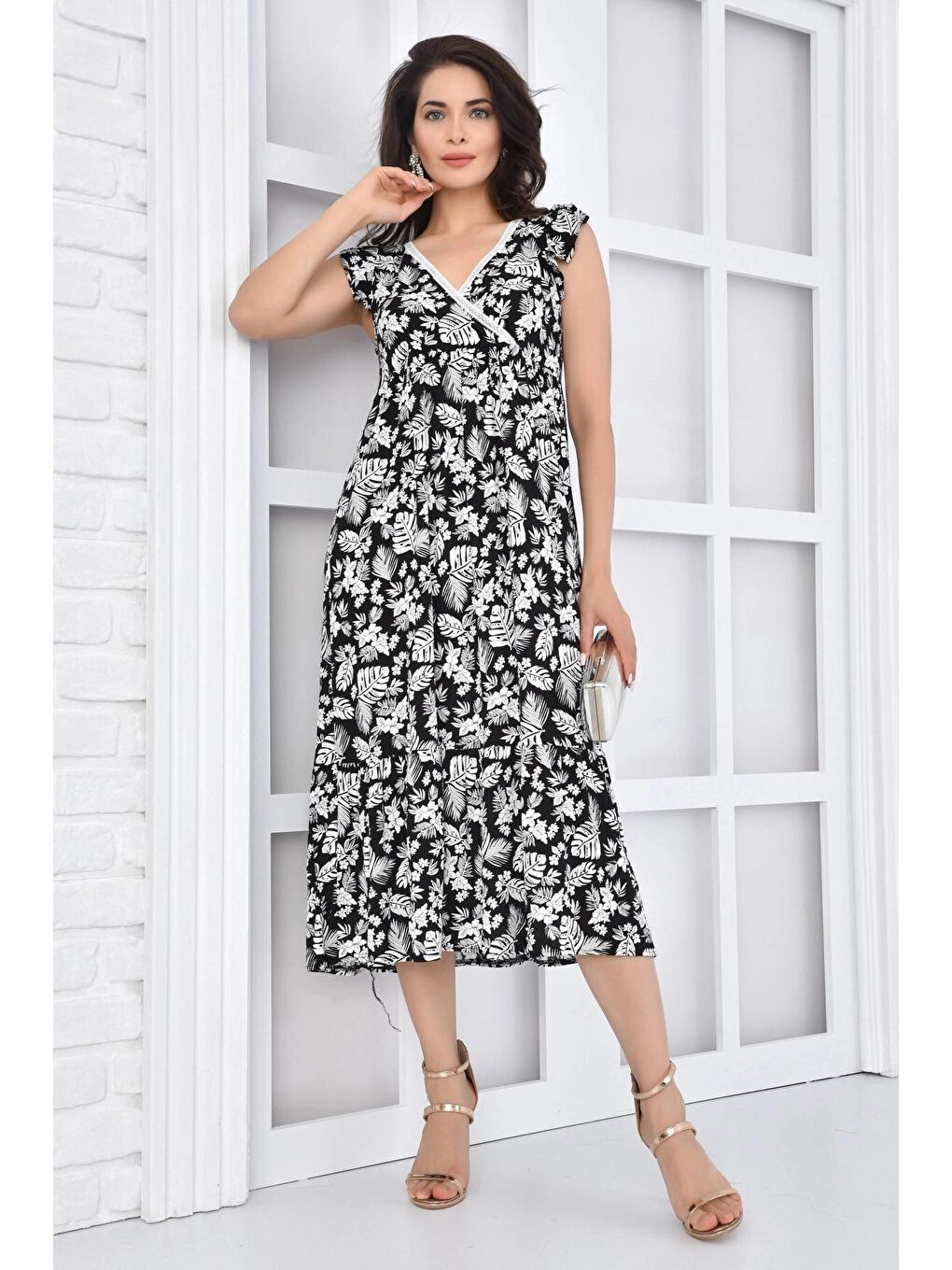 Siyah Fırfırlı Kruvaze Uzun Elbise-2