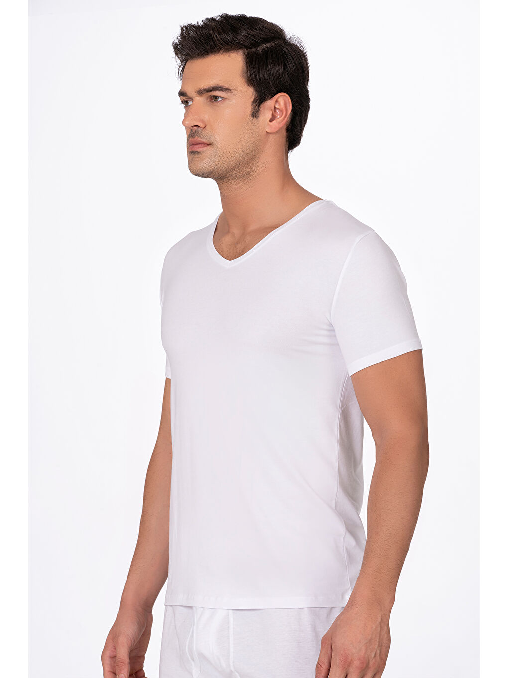 Beyaz Erkek V Yaka Pamuklu Modal Tişört Fanila-1