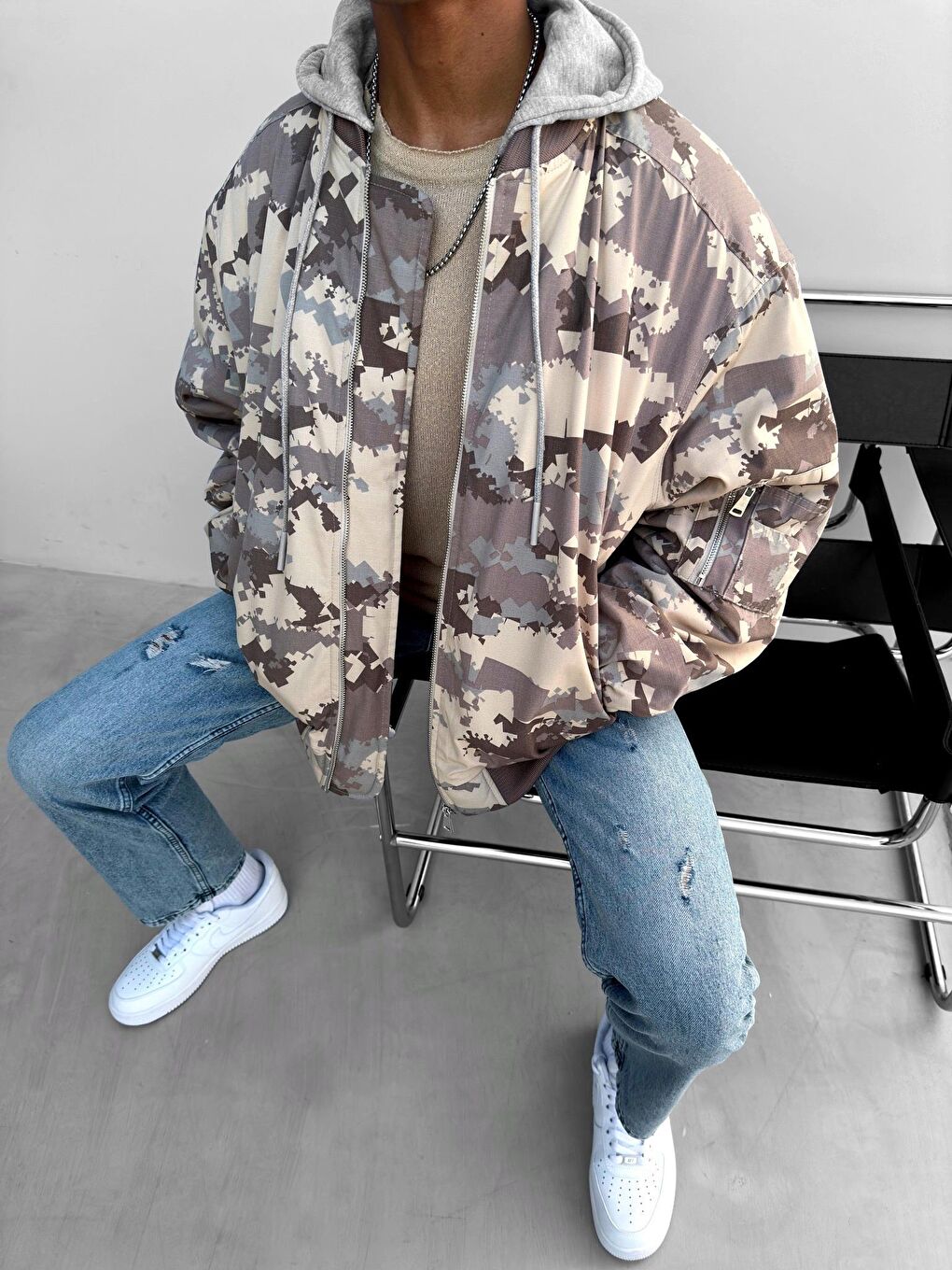 Erkek Oversize Kamuflaj Bomber Kapüşonlu Ceket Kahverengi-1