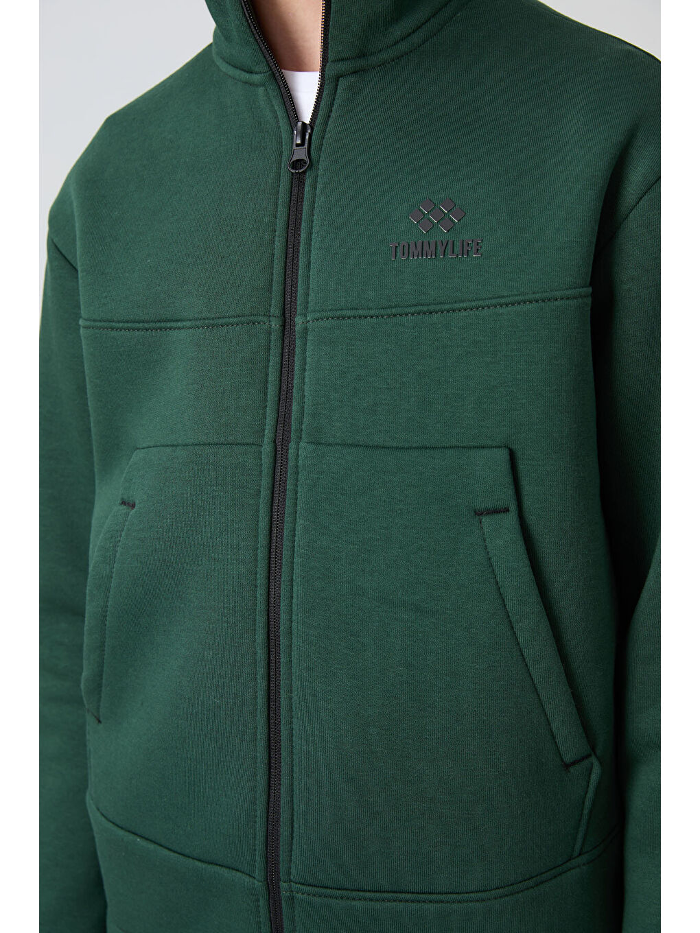 Çam Yeşil Pamuklu Kalın İçi Tüylü Yumuşak Dokulu Standart Fit Nakışlı Erkek Çocuk Sweatshirt - 1124-2