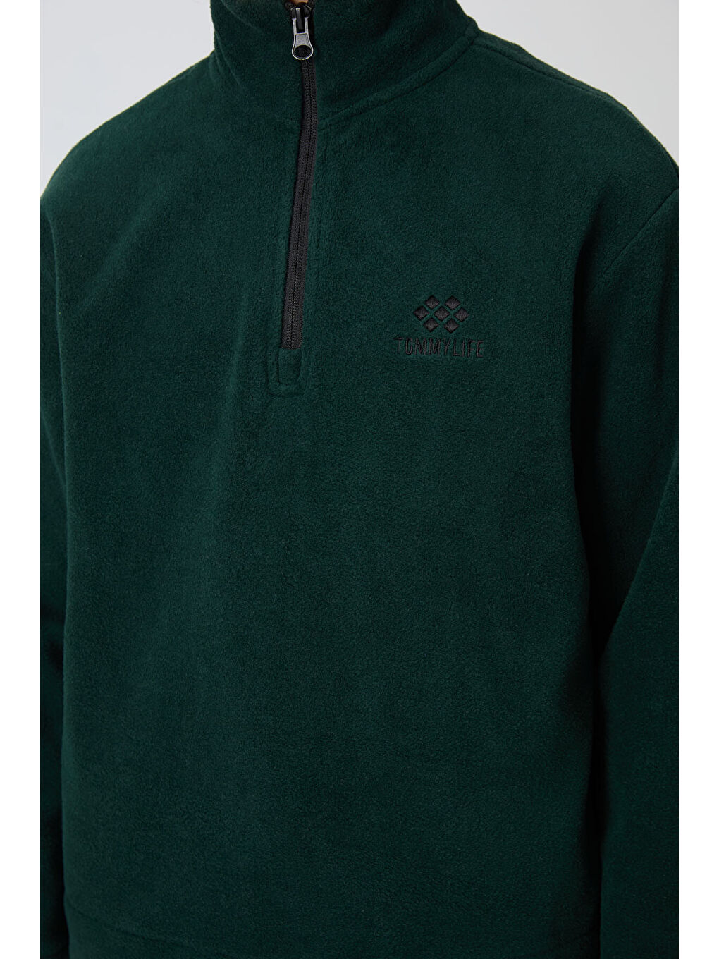 Çam Yeşil Kalın Yumuşak Dokulu Standart Fit Nakışlı Polar Erkek Çocuk Sweatshirt - 11221-2