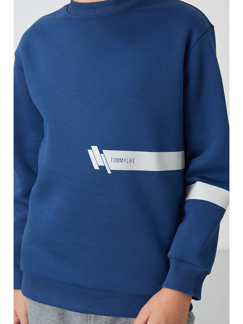 Lacivert Parlament Pamuklu Kalın İçi Tüylü Yumuşak Dokulu Standart Fit Baskılı Erkek Çocuk Sweatshirt - 1123-2