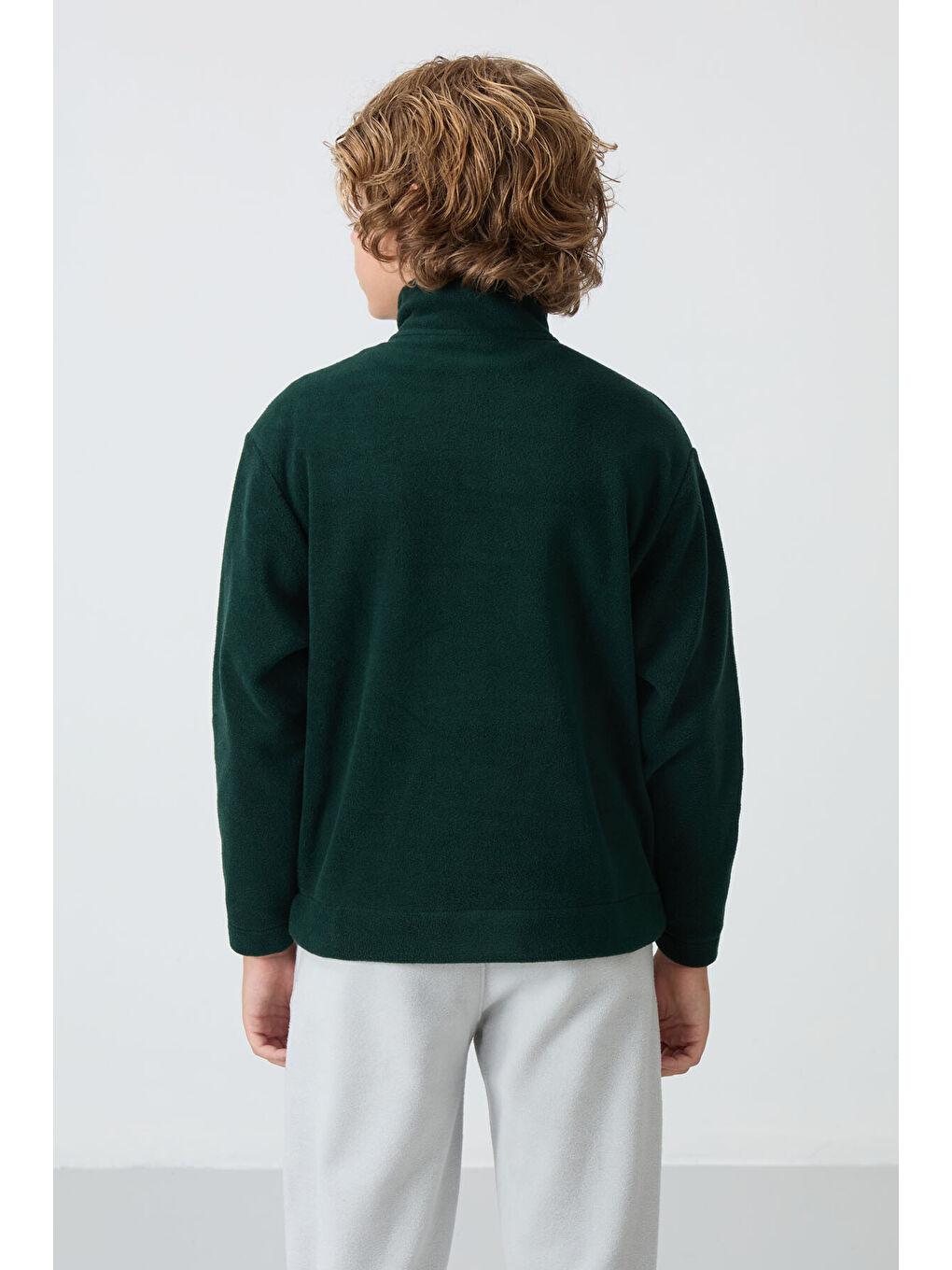 Çam Yeşil Kalın Yumuşak Dokulu Standart Fit Nakışlı Polar Erkek Çocuk Sweatshirt - 11221-4