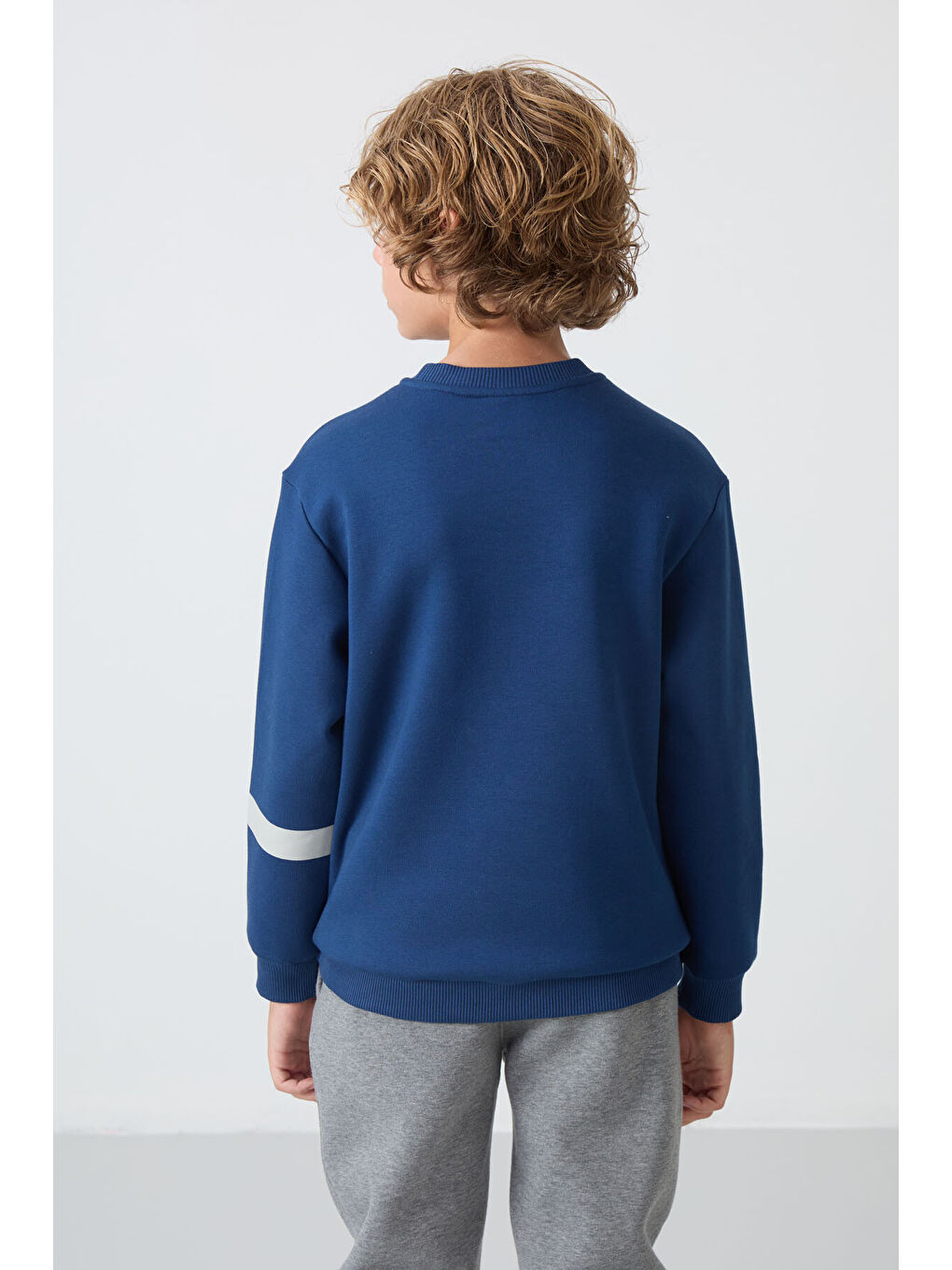 Lacivert Parlament Pamuklu Kalın İçi Tüylü Yumuşak Dokulu Standart Fit Baskılı Erkek Çocuk Sweatshirt - 1123-4