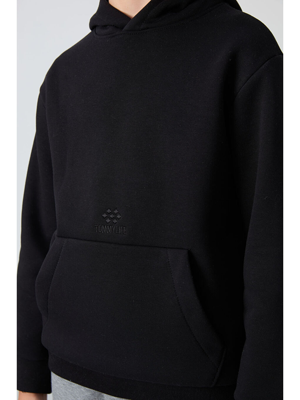 Siyah Pamuklu Kalın İçi Tüylü Yumuşak Dokulu Standart Fit Baskılı Erkek Çocuk Sweatshirt - 11215-1