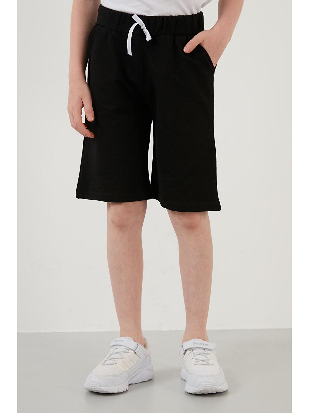 Beyaz % 100 Pamuklu Baskılı Bisiklet Yaka Şortlu 2'li Takım 6189608-2