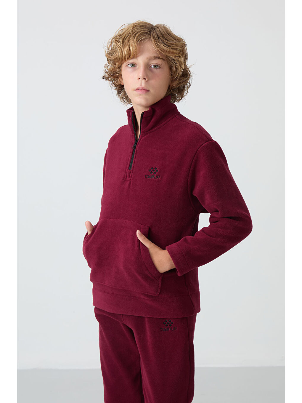 Mor Erguvan Kalın Yumuşak Dokulu Standart Fit Nakışlı Polar Erkek Çocuk Eşofman Takım - 11218-4