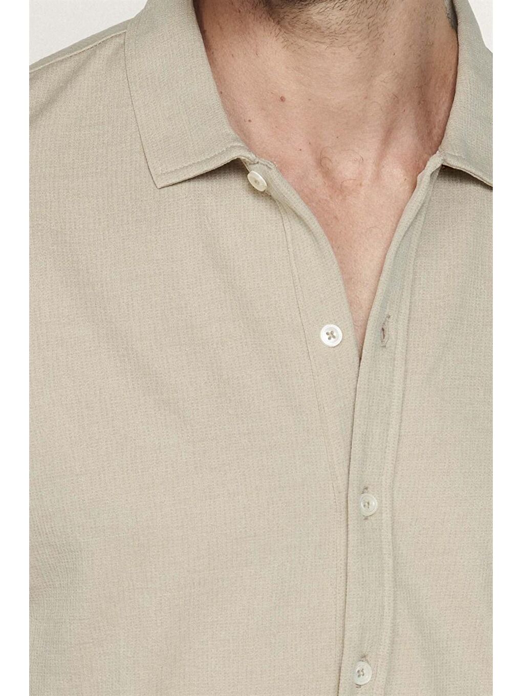 Bej Erkek Slim Fit Kısa Kollu Desenli  Örme Taş Gömlek-3