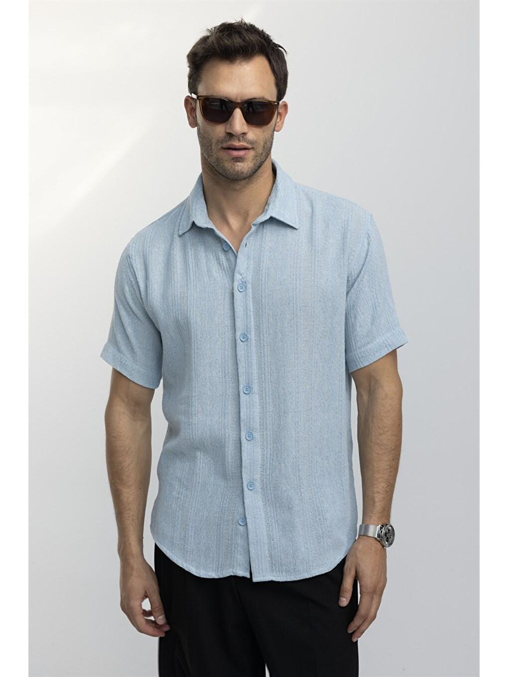 Relax Fit Rahat Kalıp Kısa Kol Jakar Dokuma Desenli Erkek Mavi Gömlek-1