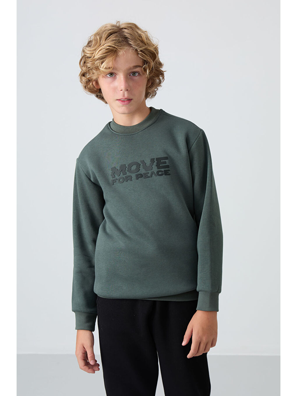 Haki Pamuklu Kalın İçi Tüylü Yumuşak Dokulu Standart Fit Baskılı Erkek Çocuk Sweatshirt - 11216