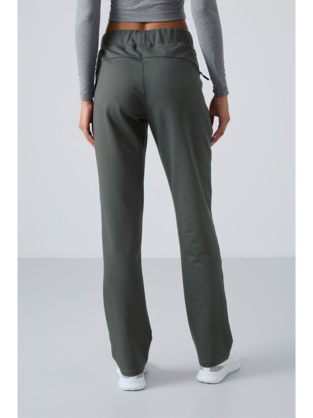 Yeşil Çağla Fermuar Cepli Rahat Form Klasik Paça Kadın Eşofman Alt - 94195-4