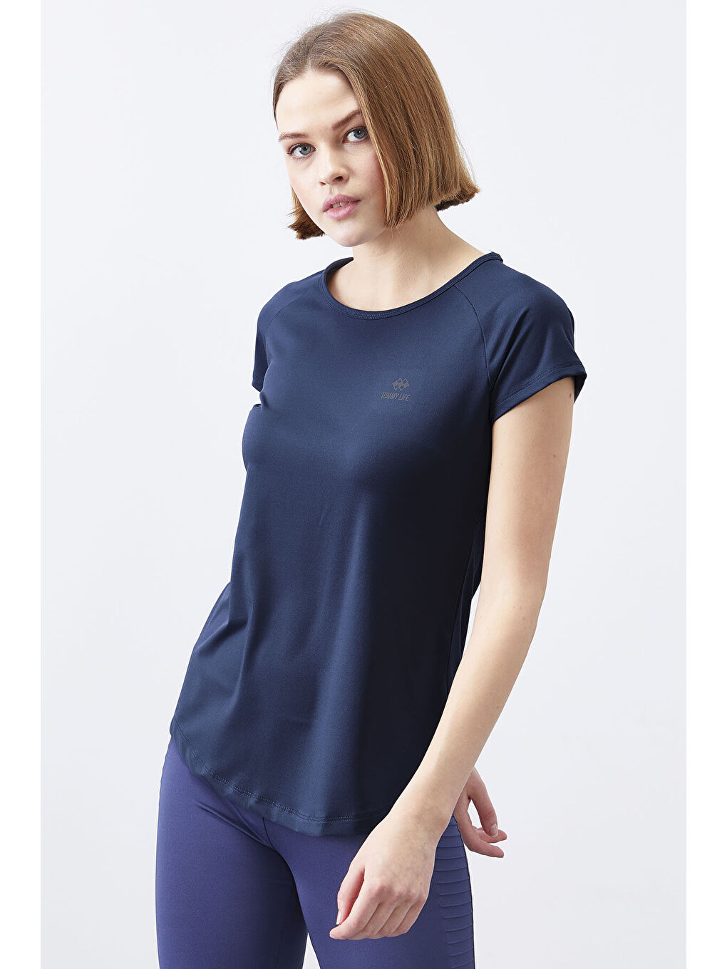 İndigo Sırt Pencereli Kısa Kol Standart Kalıp O Yaka Kadın T-Shirt - 97101-3