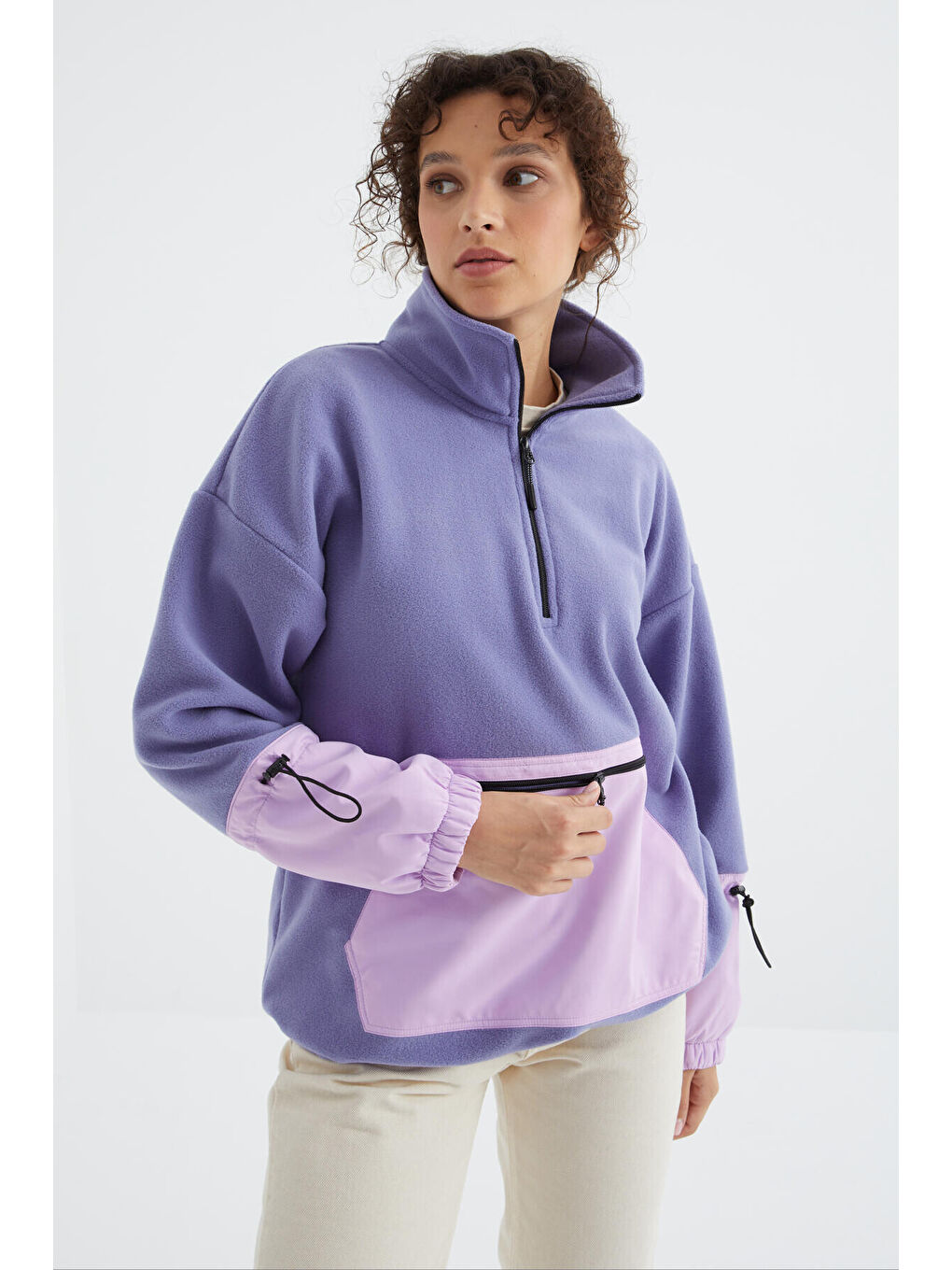Mor Açık Eflatun Etek Ucu Büzgülü Yarım Fermuarlı Oversize Kadın Polar Sweatshirt - 97238-1