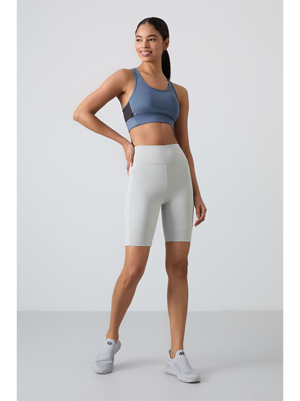 Petrol Çapraz Sırt Detaylı Slim Fit U Yaka Pedli Kadın Spor Büstiyer - 97121-2