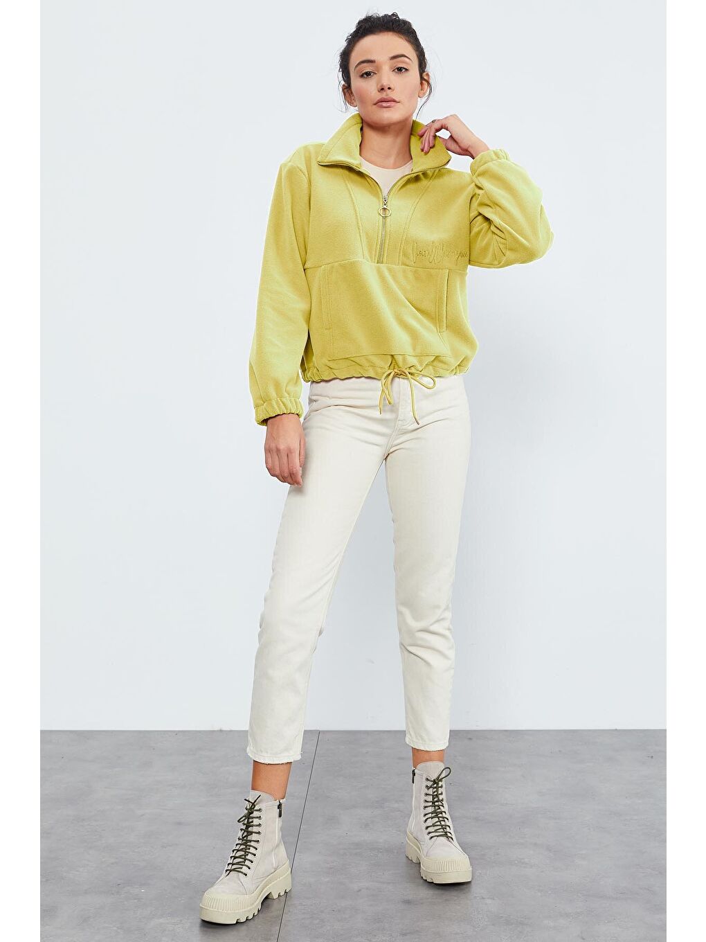 Sarı Limon Yarım Fermuar Etek Ucu Büzgülü Kadın Polar Oversize Sweatshirt - 97171-1
