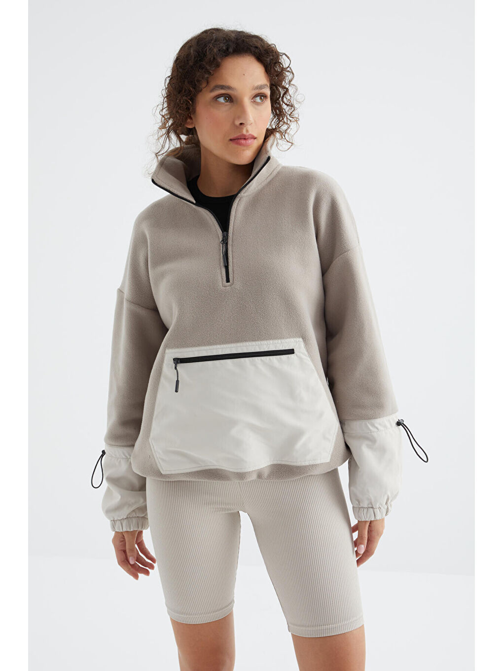 Koyu Bej Etek Ucu Büzgülü Yarım Fermuarlı Oversize Kadın Polar Sweatshirt - 97238-1