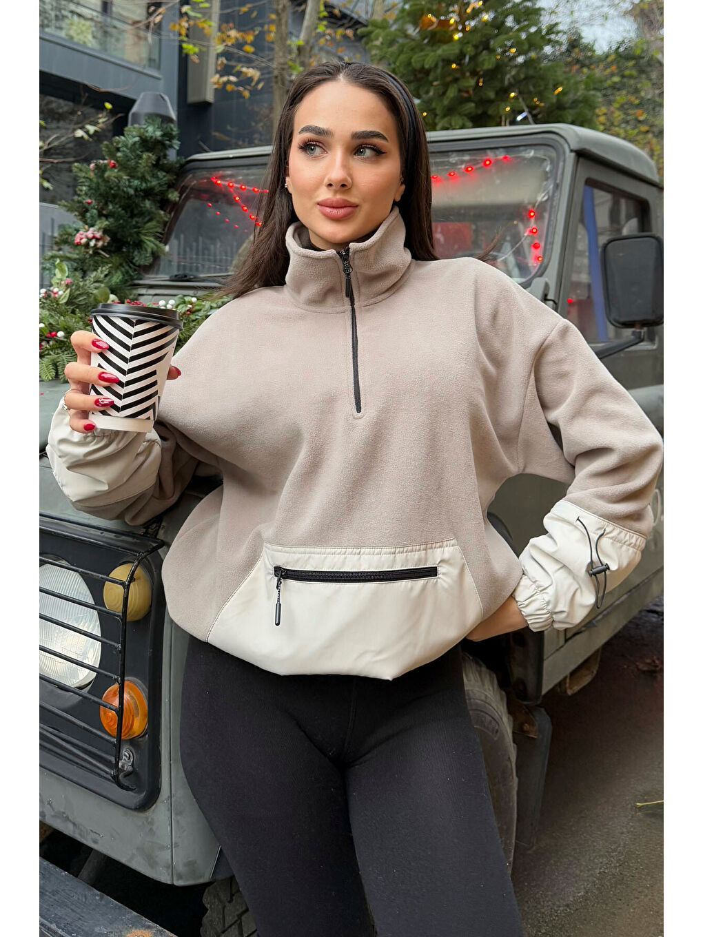 Koyu Bej Etek Ucu Büzgülü Yarım Fermuarlı Oversize Kadın Polar Sweatshirt - 97238-4