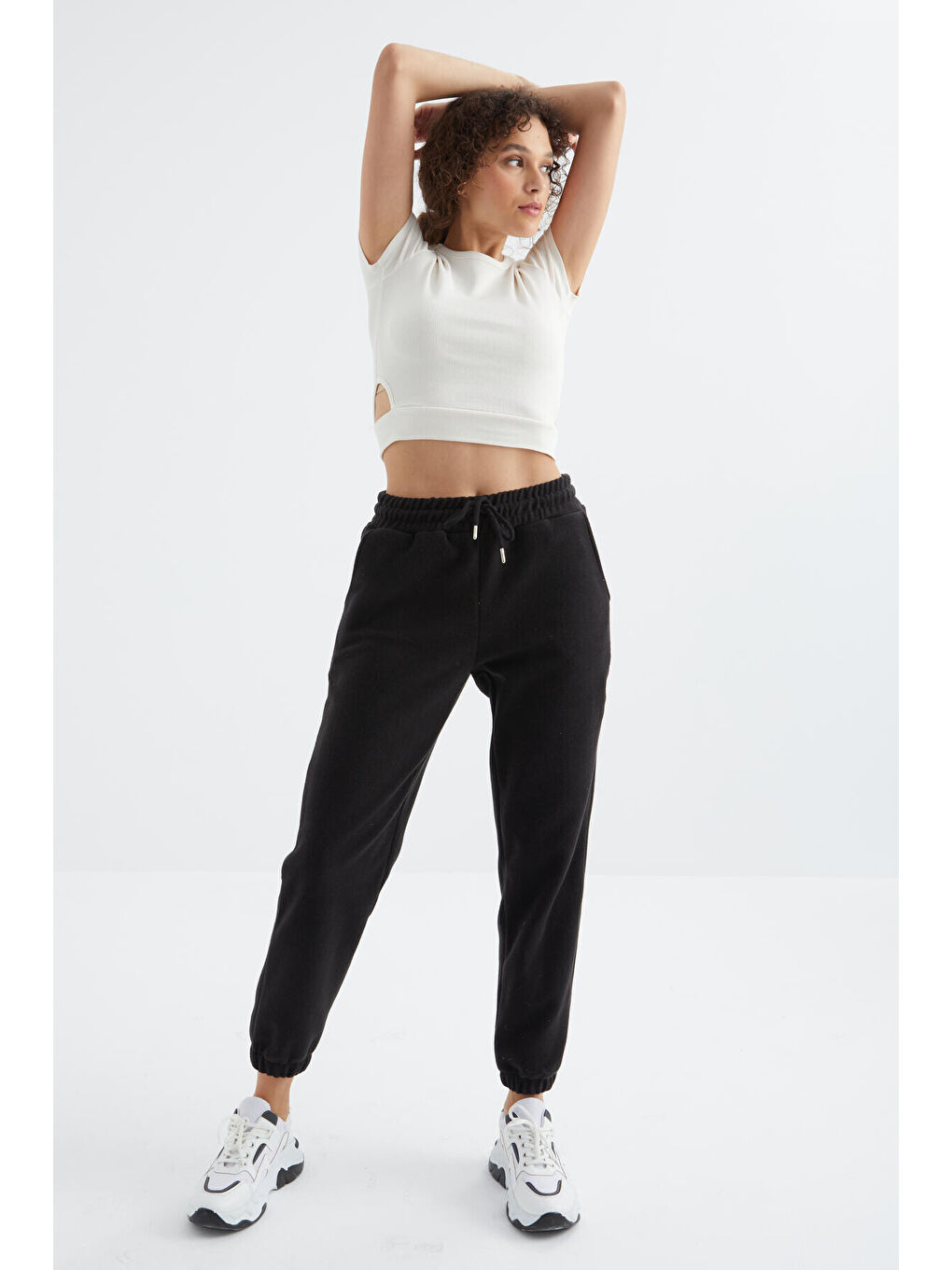 Siyah Yüksek Bel Basic Bağcıklı Jogger Polar Kadın Eşofman Alt - 94622