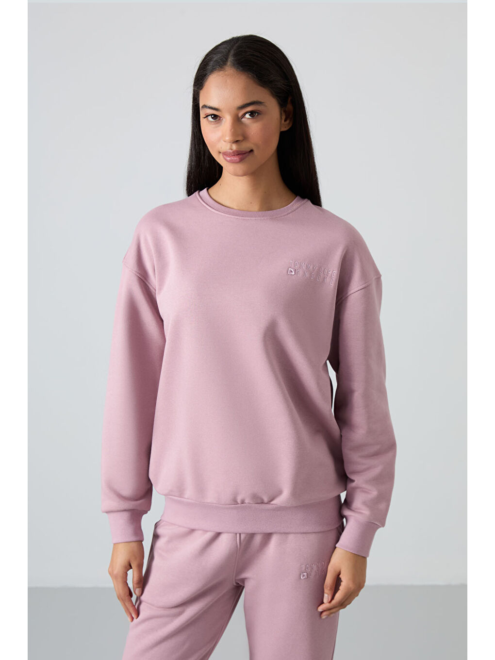 Pembe Gül Kurusu Bisiklet Yaka Oversize Lastik Paça Kadın Eşofman Takımı - 95287-1