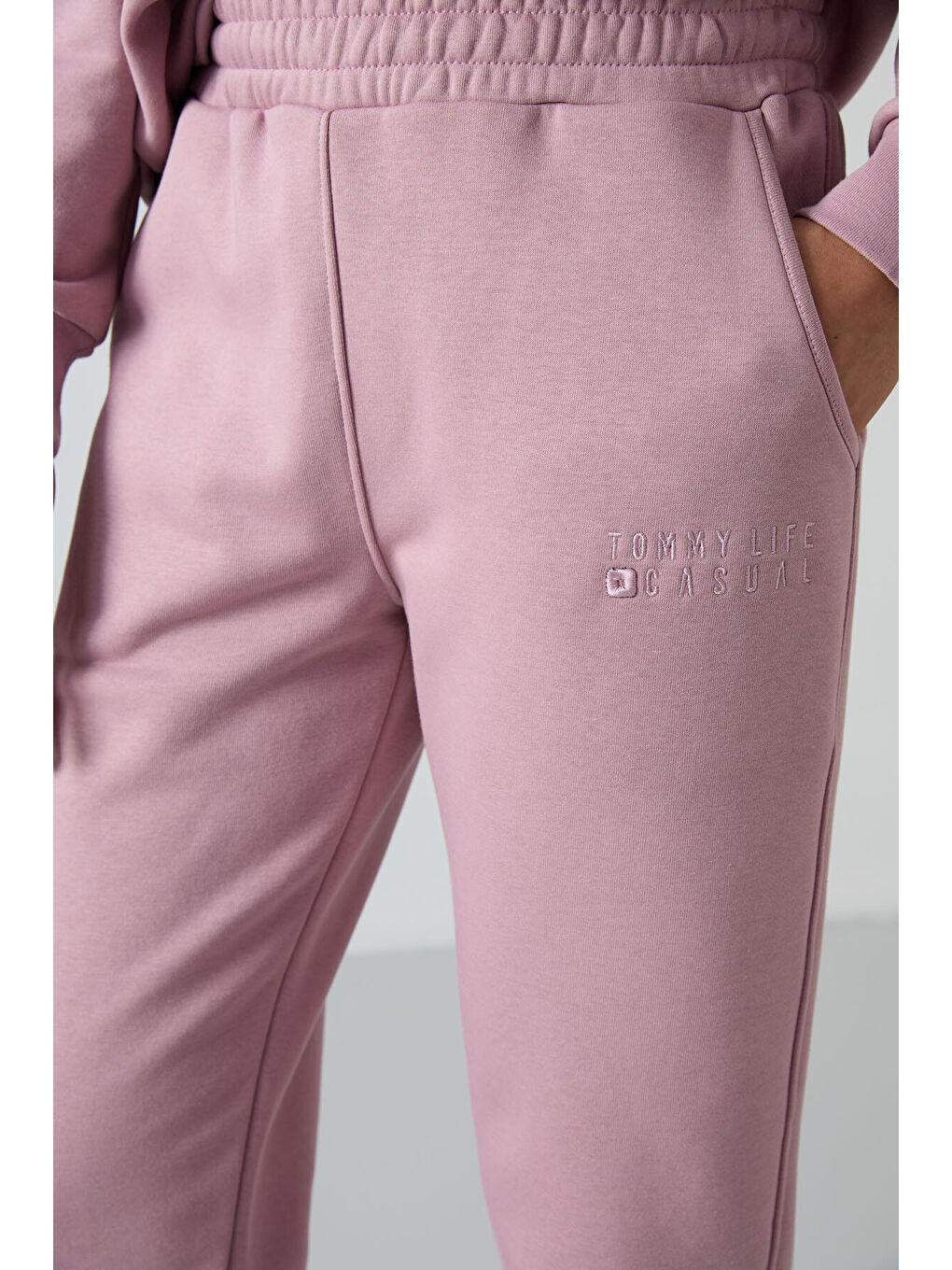 Pembe Gül Kurusu Bisiklet Yaka Oversize Lastik Paça Kadın Eşofman Takımı - 95287-3