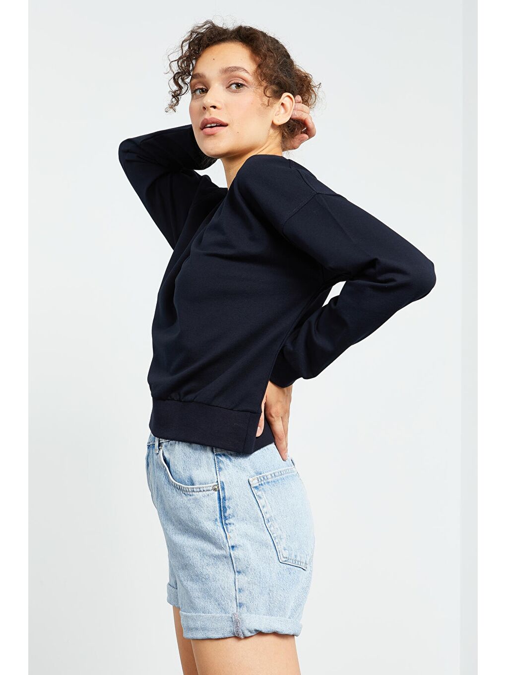 Lacivert Basic Rahat Form O Yaka Kadın Sweatshirt - 97114-2