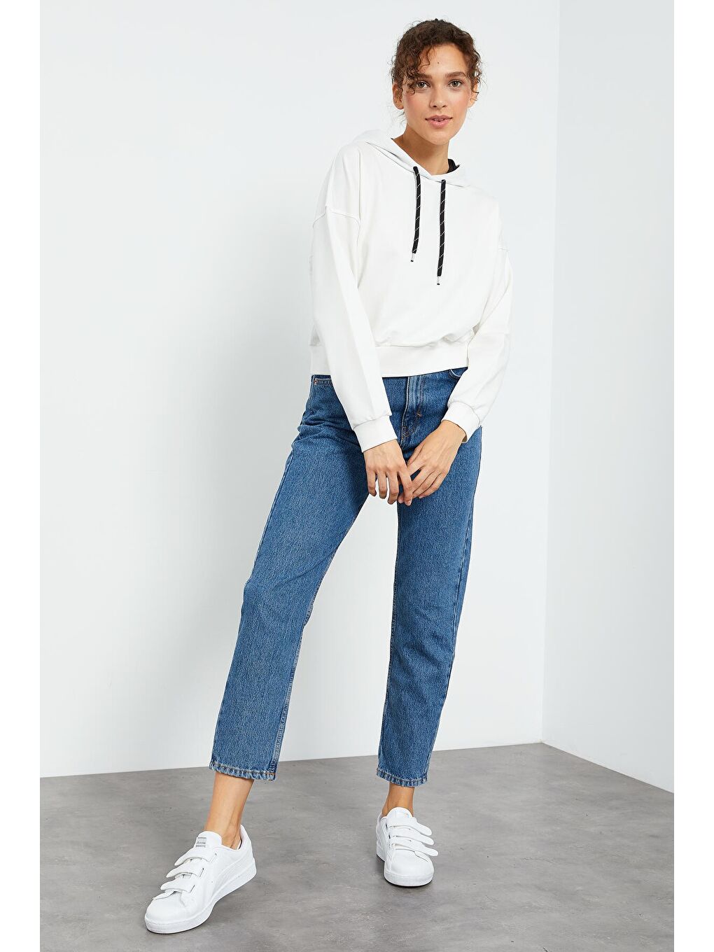 Ekru Uzun Kol Rahat Form Kapüşonlu Kadın Sweatshirt - 97115-4