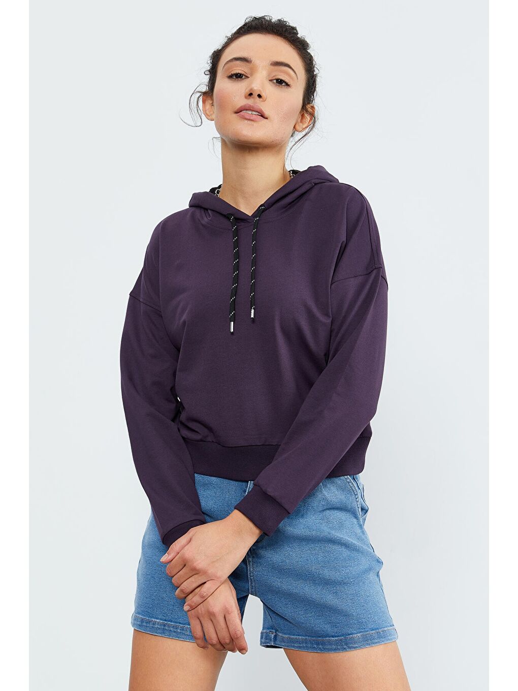 Mor Uzun Kol Rahat Form Kapüşonlu Kadın Sweatshirt - 97115