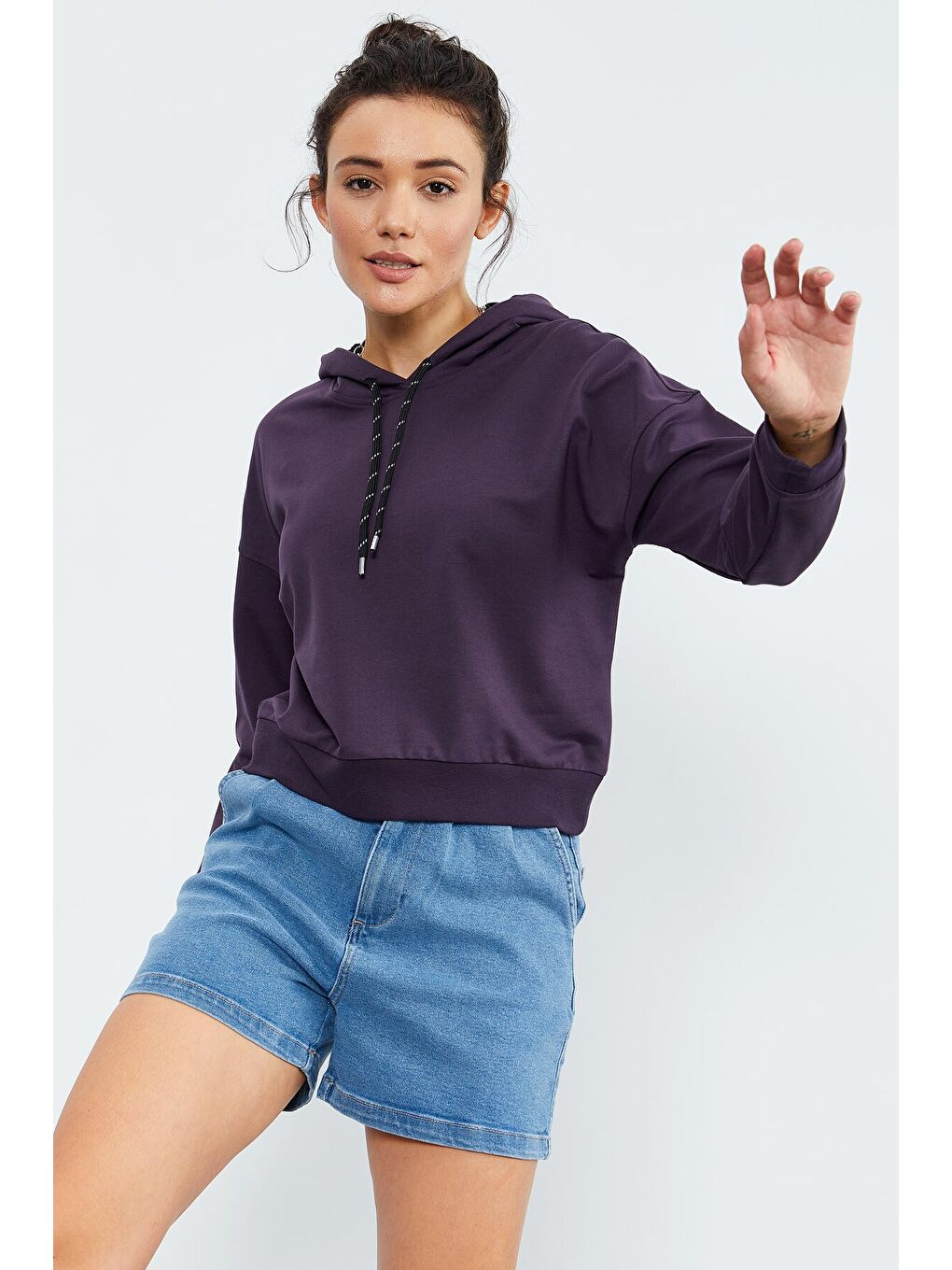 Mor Uzun Kol Rahat Form Kapüşonlu Kadın Sweatshirt - 97115-2