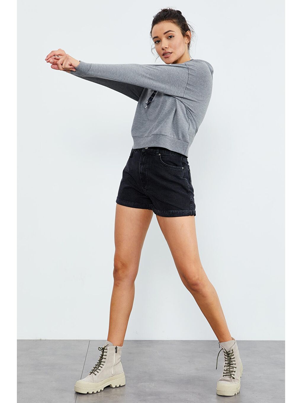 Gri Melanj Uzun Kol Rahat Form Kapüşonlu Kadın Sweatshirt - 97115-3