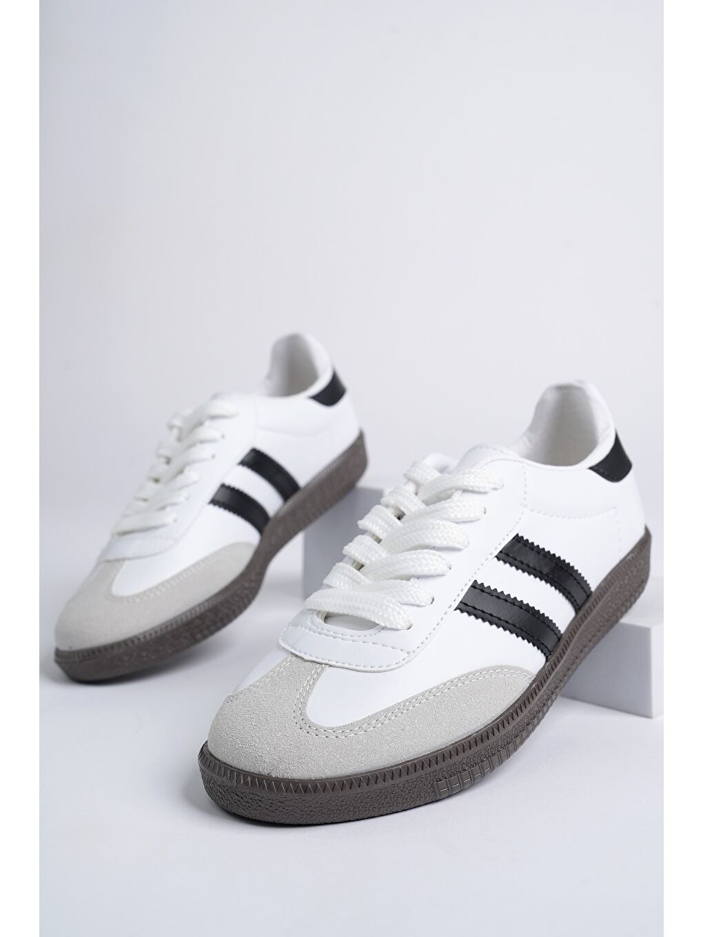 Beyaz GORDON Unisex Ortopedik Günlük Bağcıklı Yürüyüş Koşu Sneaker Spor Ayakkabı-1