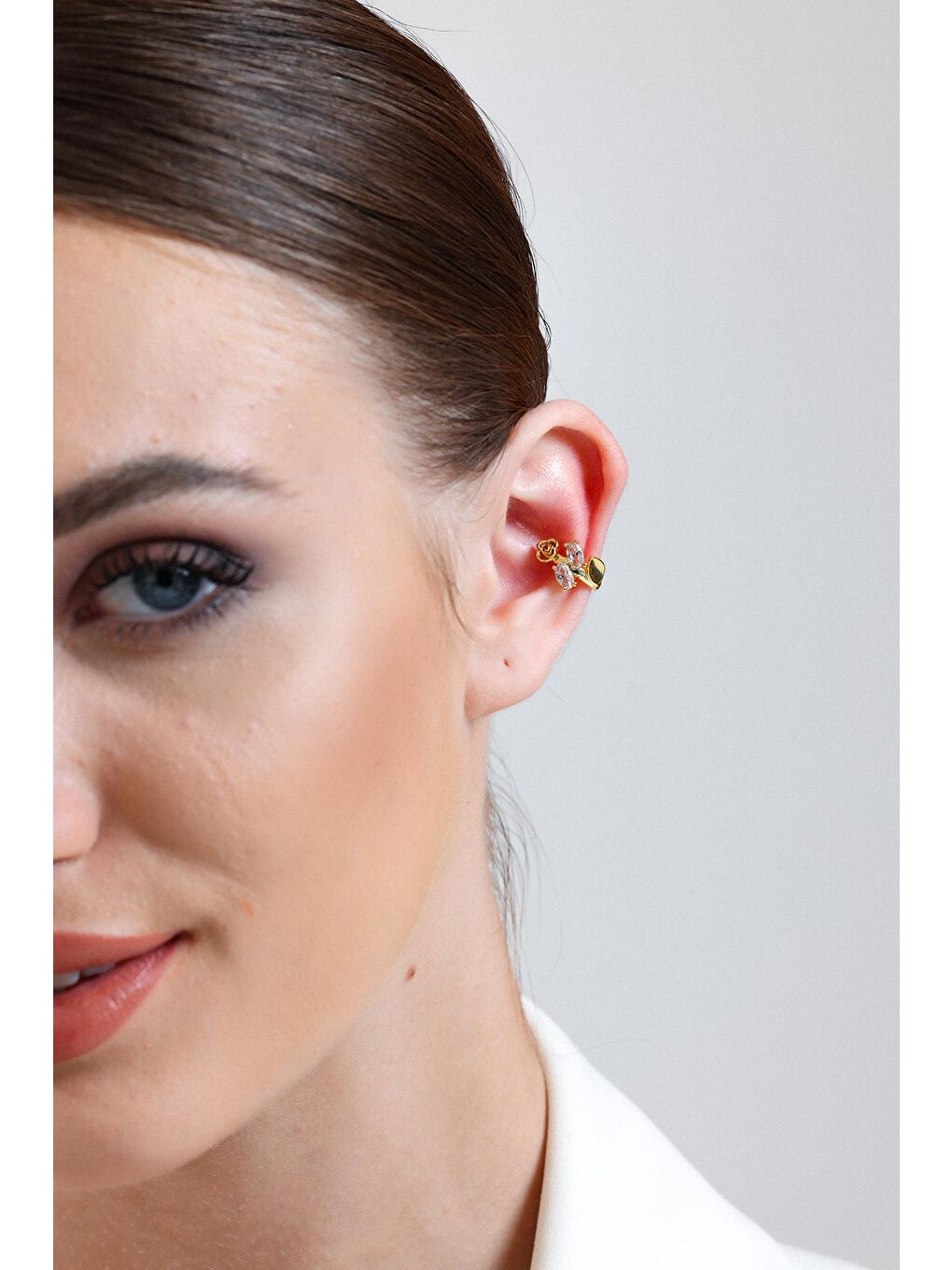 Aurrari Sarı Kadın Oval Zirkon Taşlı Gül EarCuff