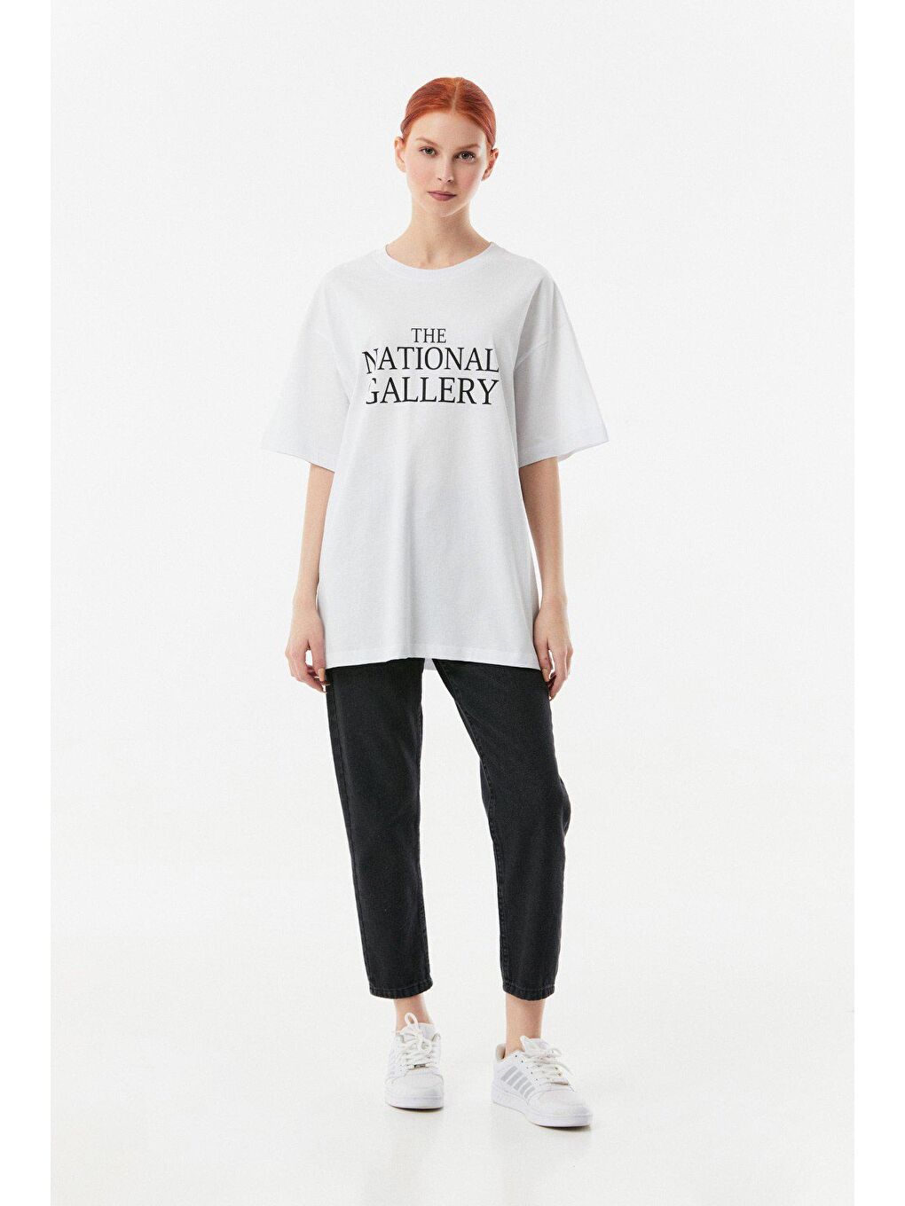 Beyaz Baskılı Bisiklet Yaka Oversize Tişört-2