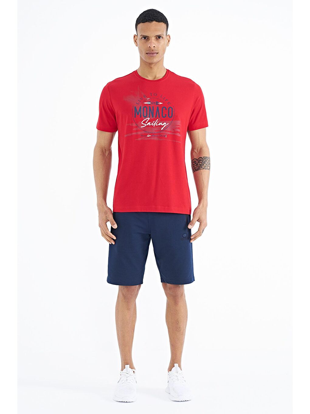 Kırmızı Baskı Detaylı O Yaka Standart Kalıp Erkek Tişört - 88188-1