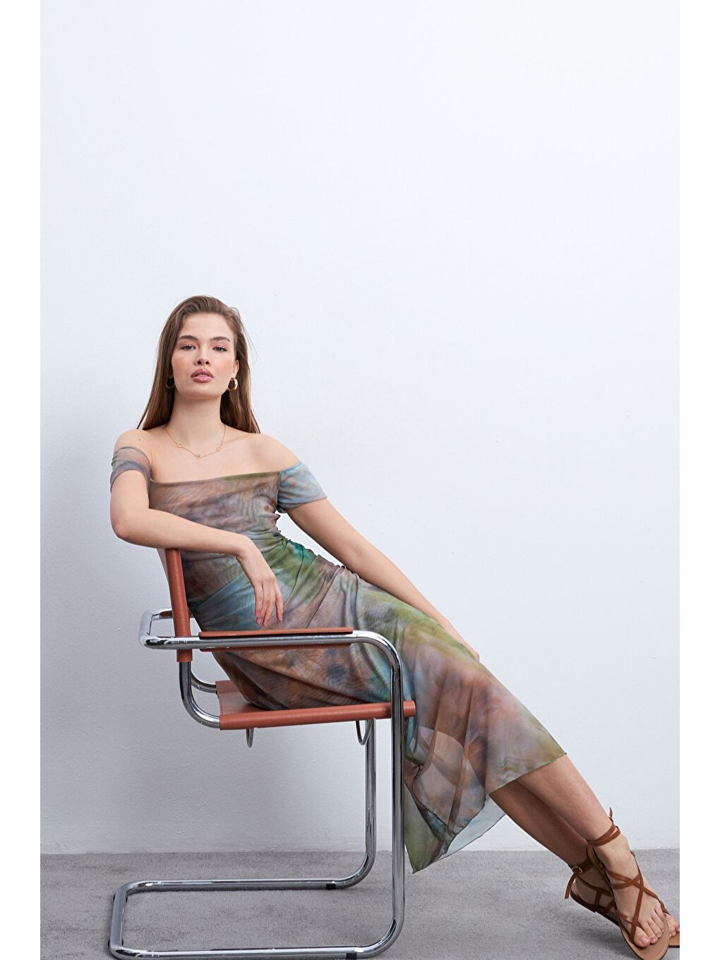 Karışık Kadın Boya Desen Kayık Yaka Astarlı Tül Elbise-4