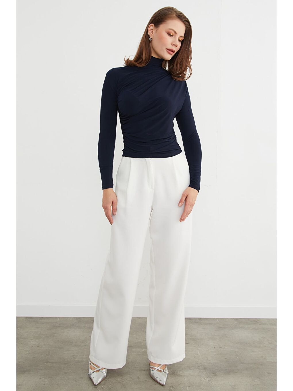 Lacivert Drapeli Balıkçı Yaka Bluz-1