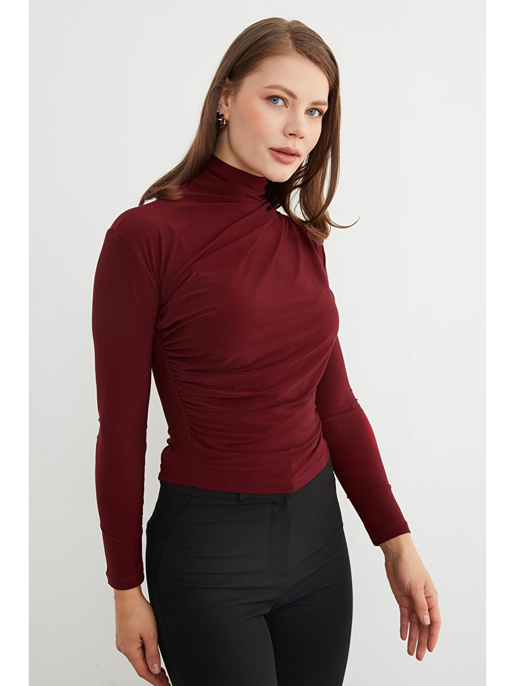 Bordo Drapeli Balıkçı Yaka Bluz-1