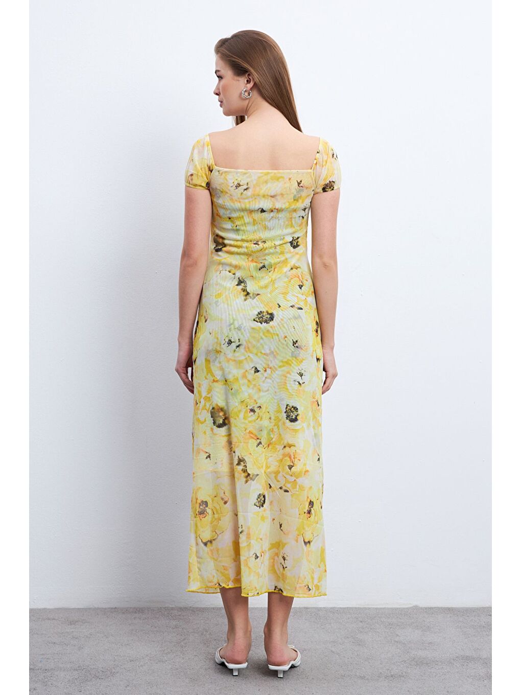 Kadın Sarı Rose Desen Kare Yaka Astarlı Tül Elbise-4