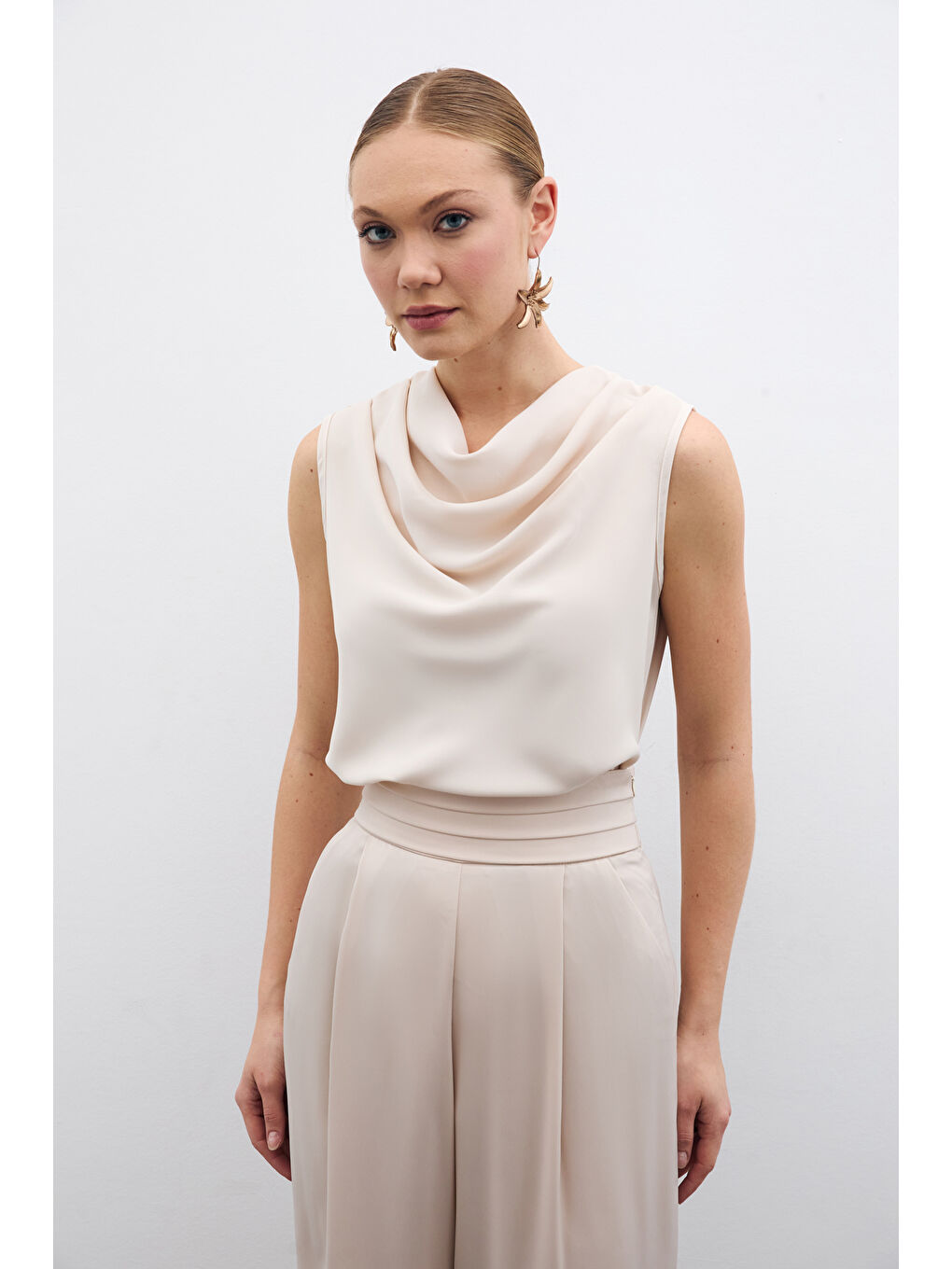 Degaje Yaka Kolsuz Bluz - Bej-3