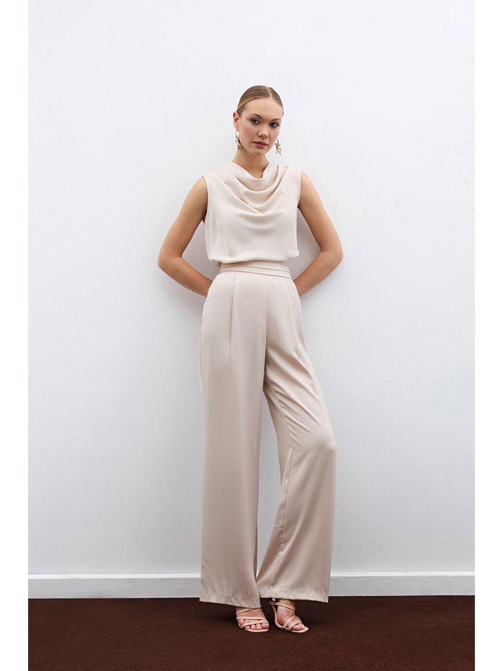 Degaje Yaka Kolsuz Bluz - Bej-5