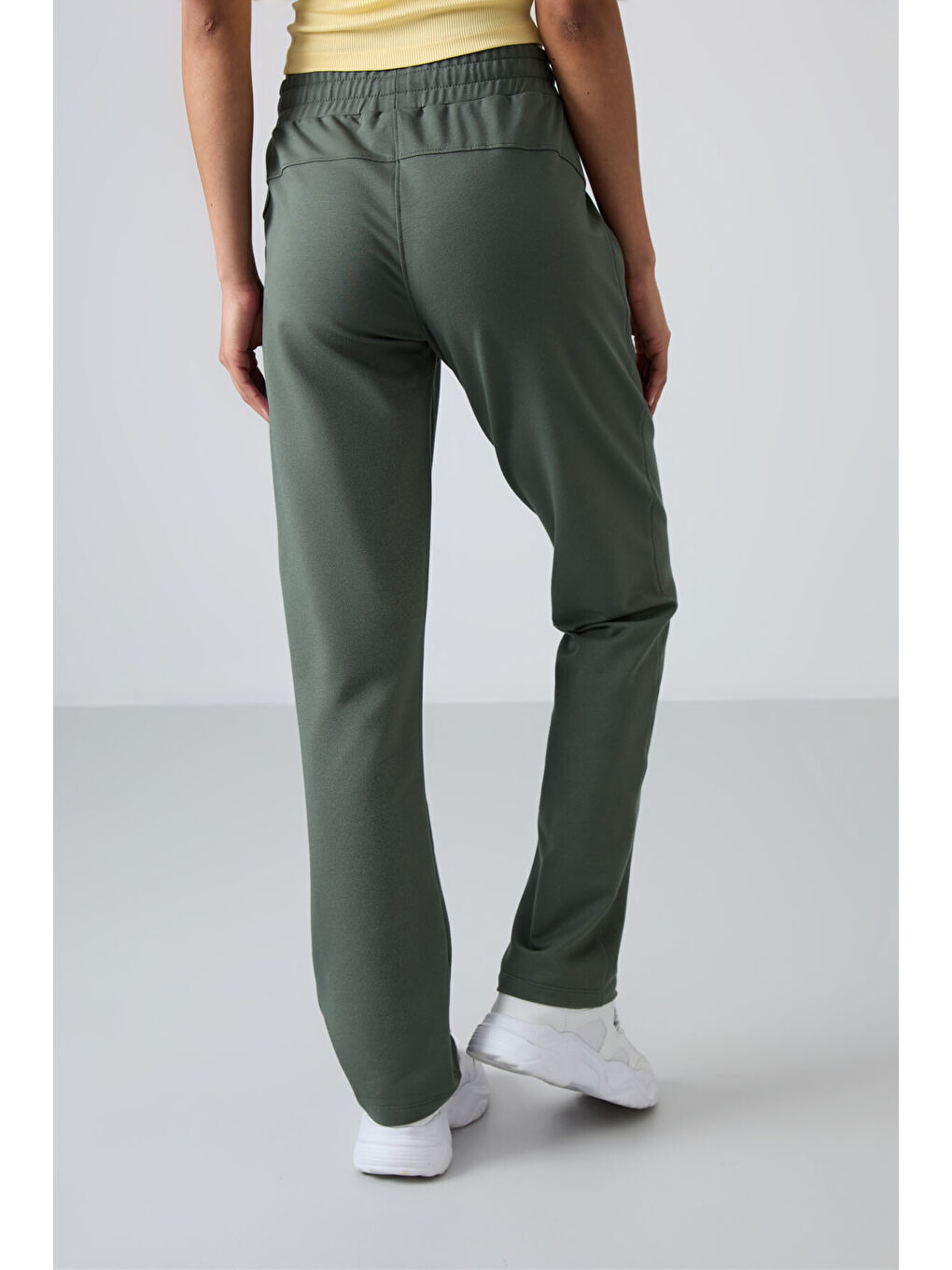 Haki Gizli Fermuar Cepli Rahat Form Klasik Paça Kadın Eşofman Alt - 94148-4