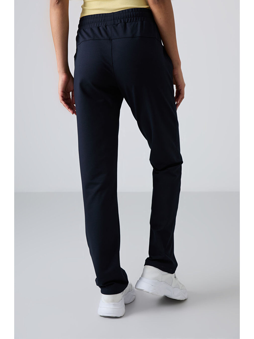 Lacivert Gizli Fermuar Cepli Rahat Form Klasik Paça Kadın Eşofman Alt - 94148-4