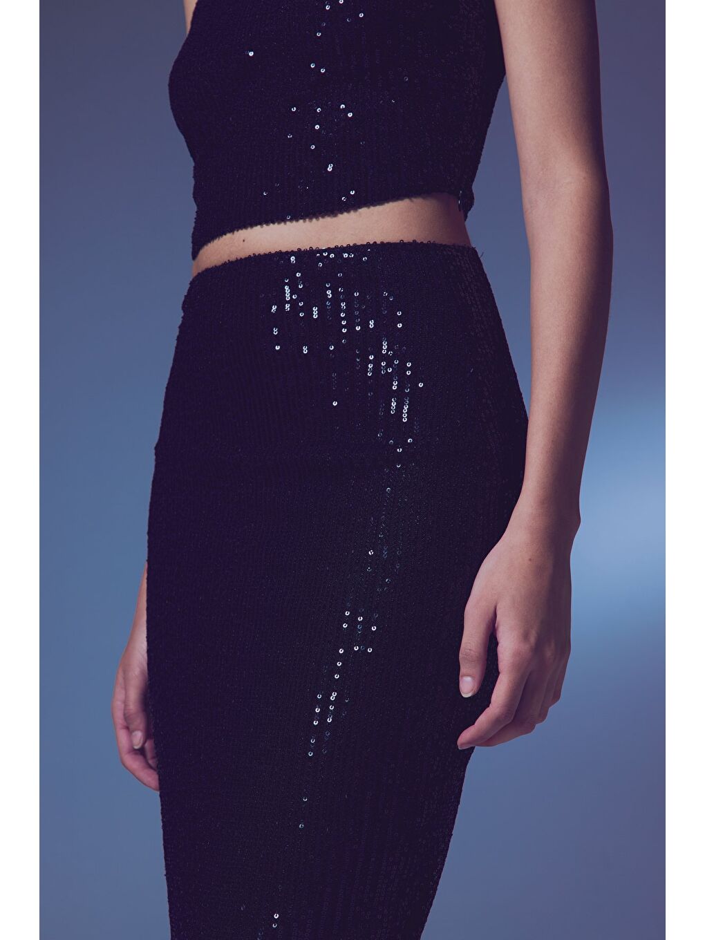 Payet Detaylı Kalem Etek - Siyah-4