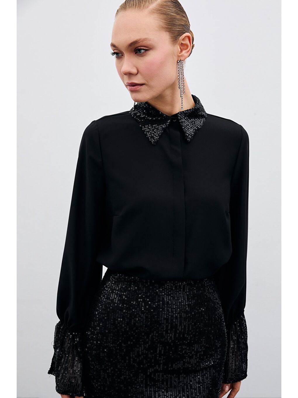 Payet Detaylı Gömlek - Siyah-3