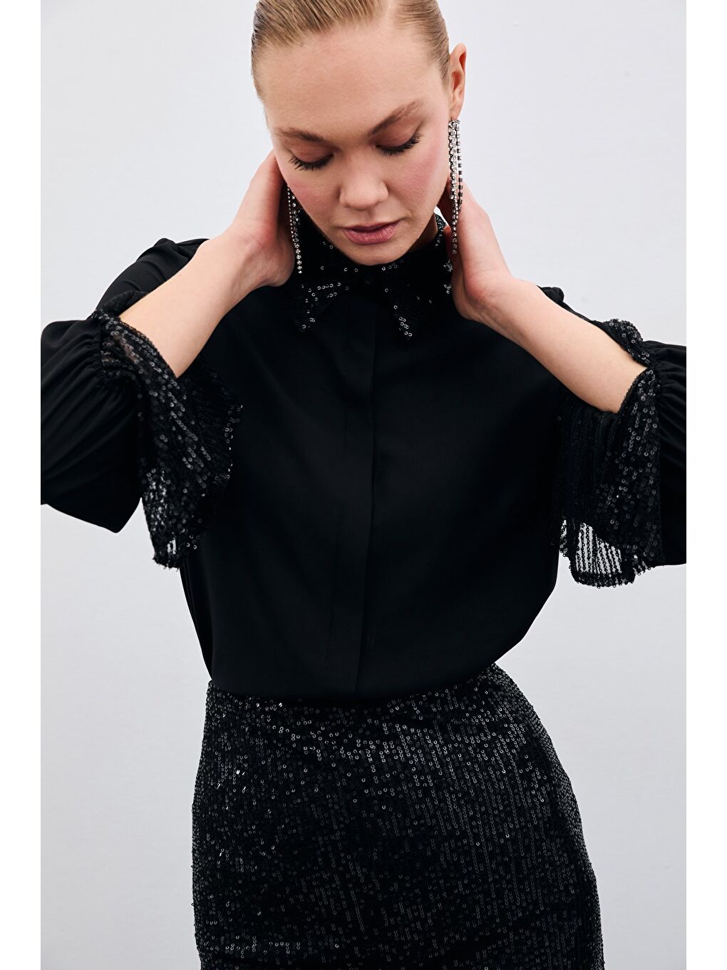 Payet Detaylı Gömlek - Siyah-5