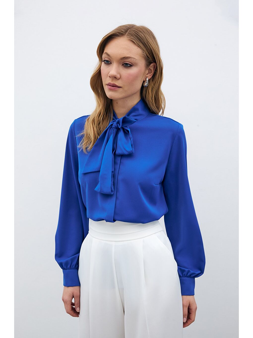 Yakası Bağlamalı Düz Gömlek - Sax Mavi-2