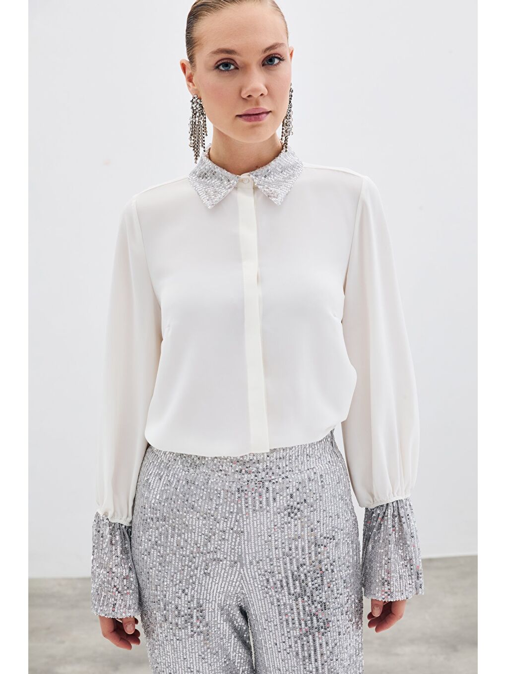 Payet Detaylı Gömlek - Ekru-2