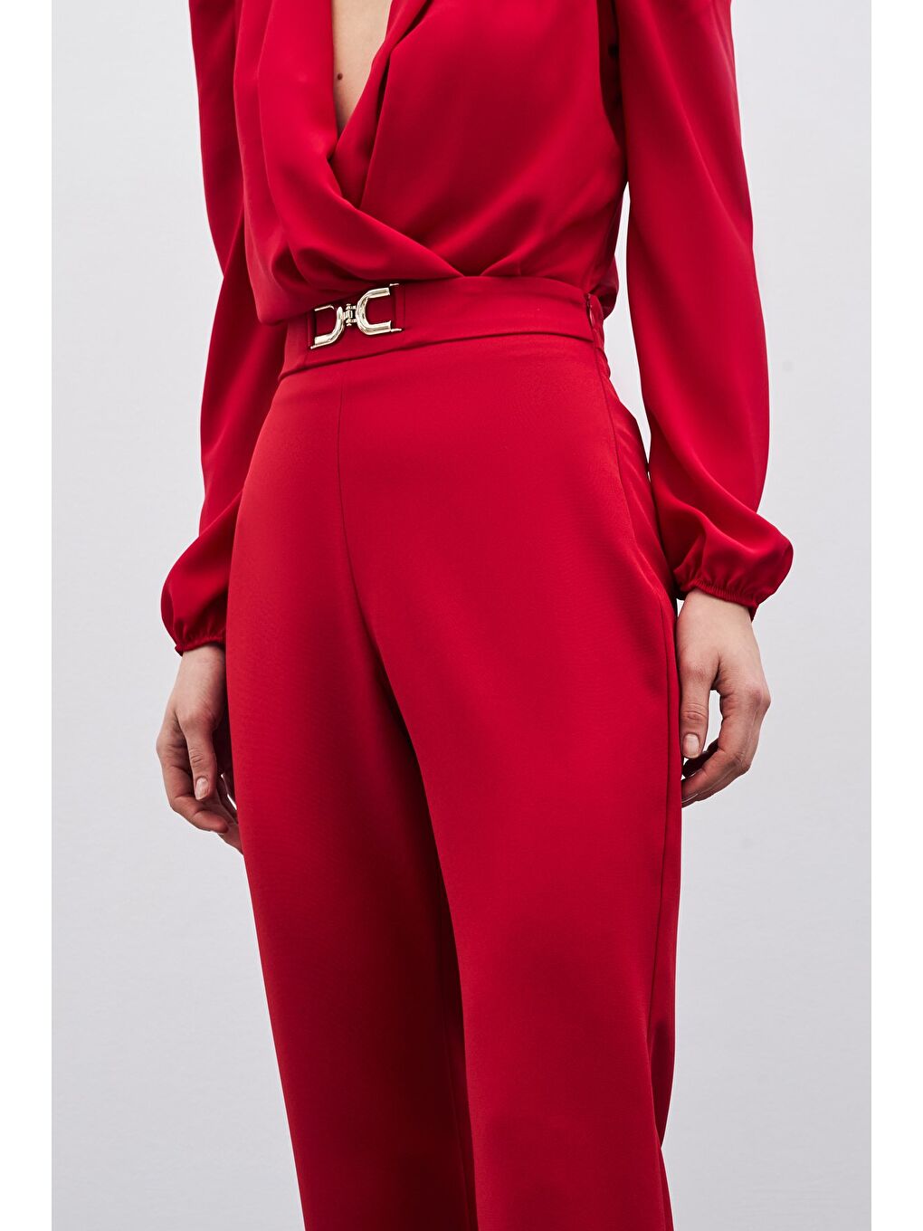 Aksesuar Detaylı Pantolon - Kırmızı-2